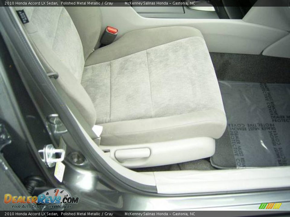 2010 Honda Accord LX Sedan Polished Metal Metallic / Gray Photo #15