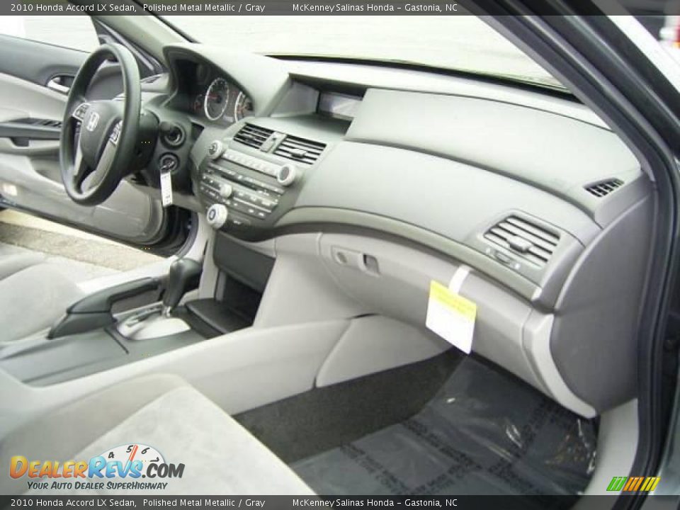 2010 Honda Accord LX Sedan Polished Metal Metallic / Gray Photo #16