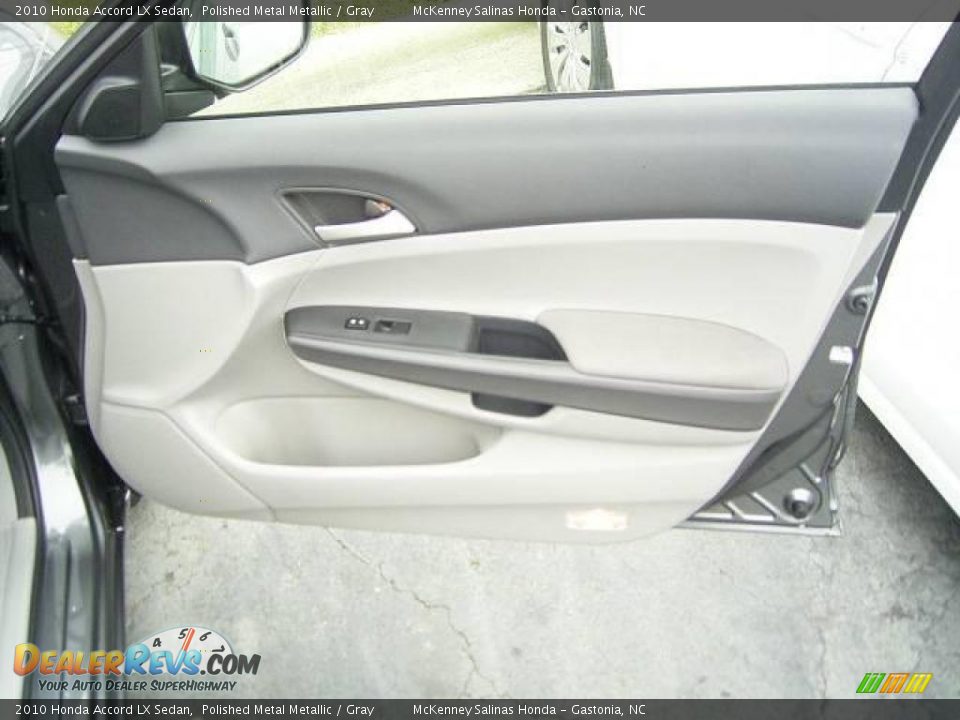 2010 Honda Accord LX Sedan Polished Metal Metallic / Gray Photo #17