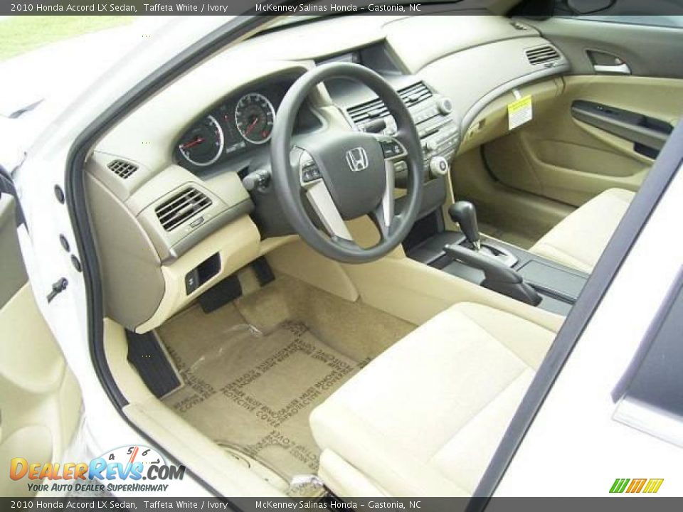 2010 Honda Accord LX Sedan Taffeta White / Ivory Photo #28