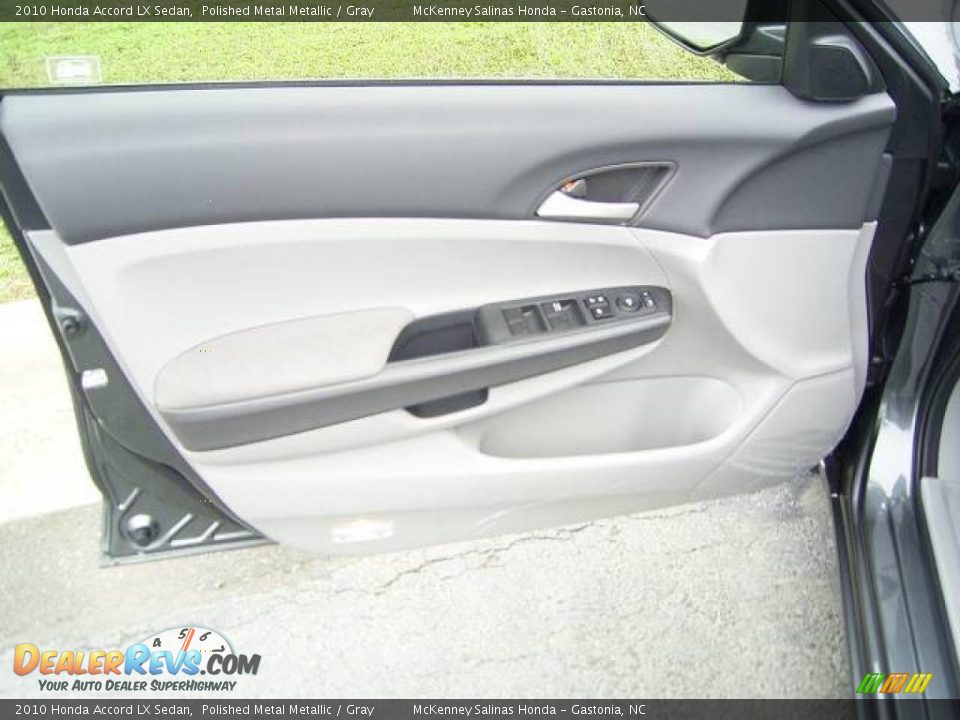 2010 Honda Accord LX Sedan Polished Metal Metallic / Gray Photo #7