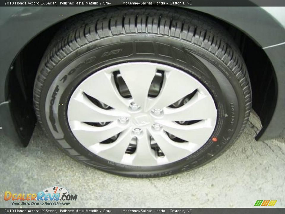 2010 Honda Accord LX Sedan Polished Metal Metallic / Gray Photo #16