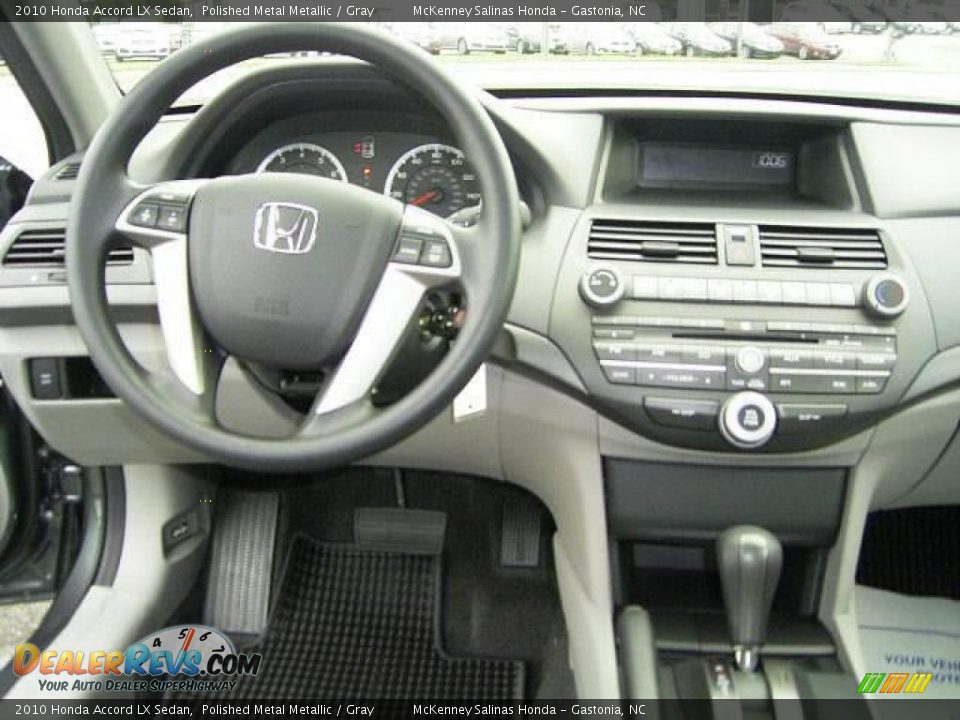 2010 Honda Accord LX Sedan Polished Metal Metallic / Gray Photo #20