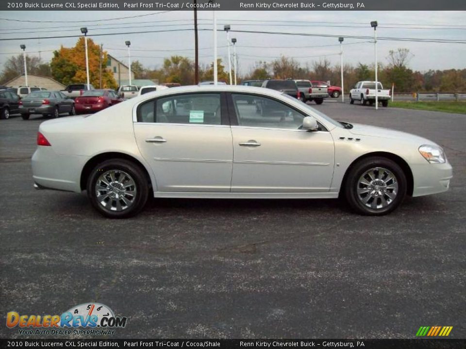 2010 Buick Lucerne CXL Special Edition Pearl Frost Tri-Coat / Cocoa/Shale Photo #5