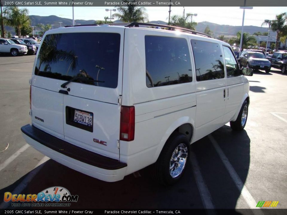 2005 GMC Safari SLE Summit White / Pewter Gray Photo #3