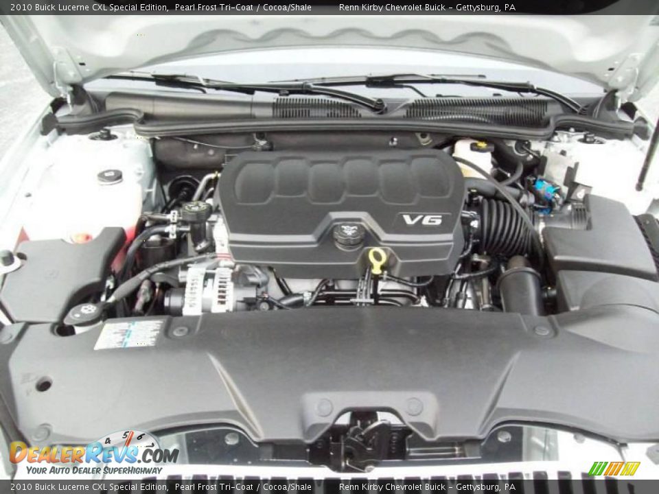 2010 Buick Lucerne CXL Special Edition Pearl Frost Tri-Coat / Cocoa/Shale Photo #10