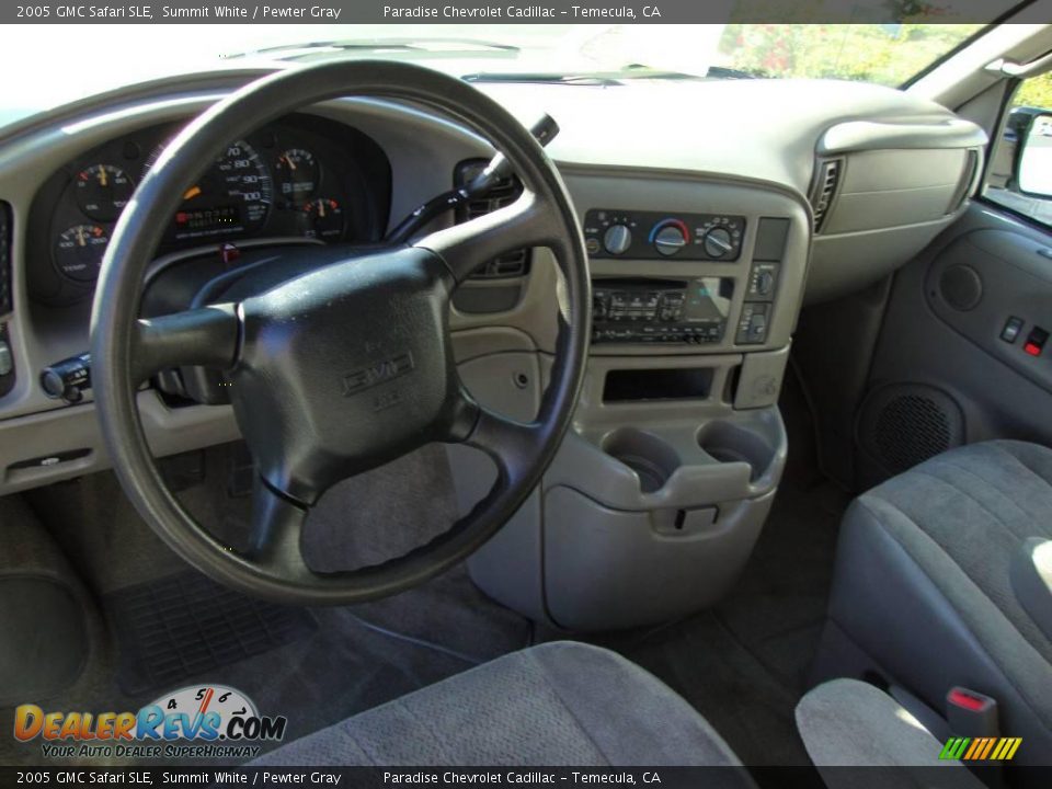2005 GMC Safari SLE Summit White / Pewter Gray Photo #7