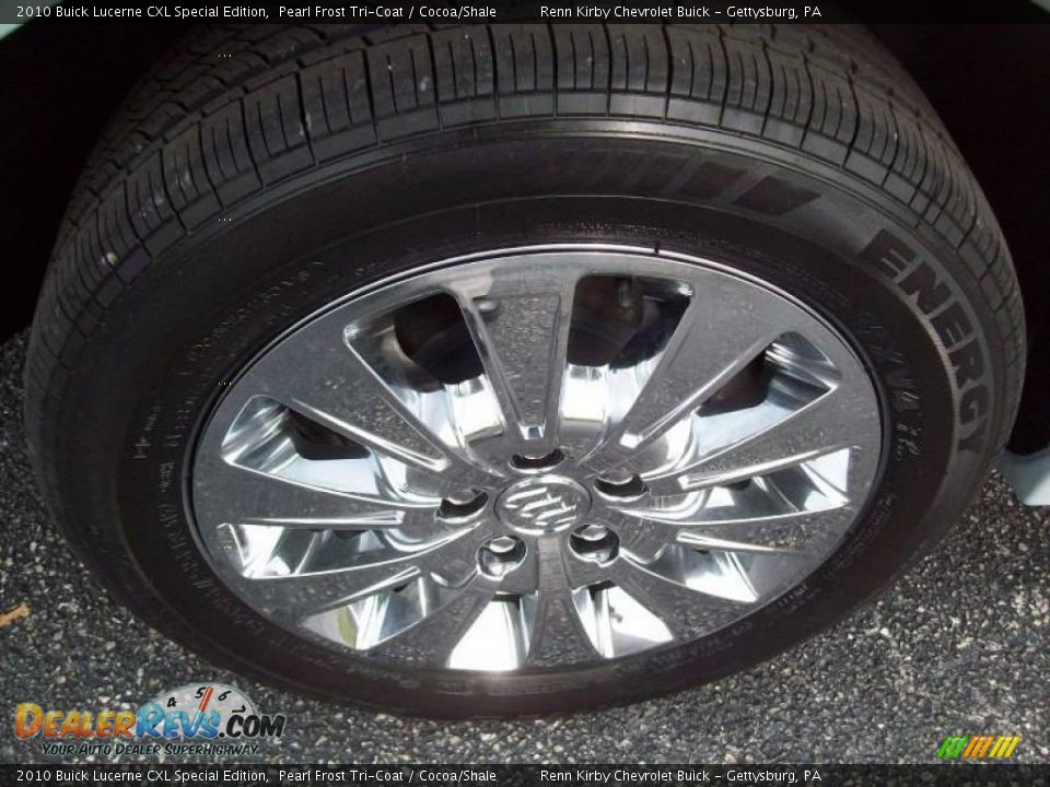 2010 Buick Lucerne CXL Special Edition Pearl Frost Tri-Coat / Cocoa/Shale Photo #12