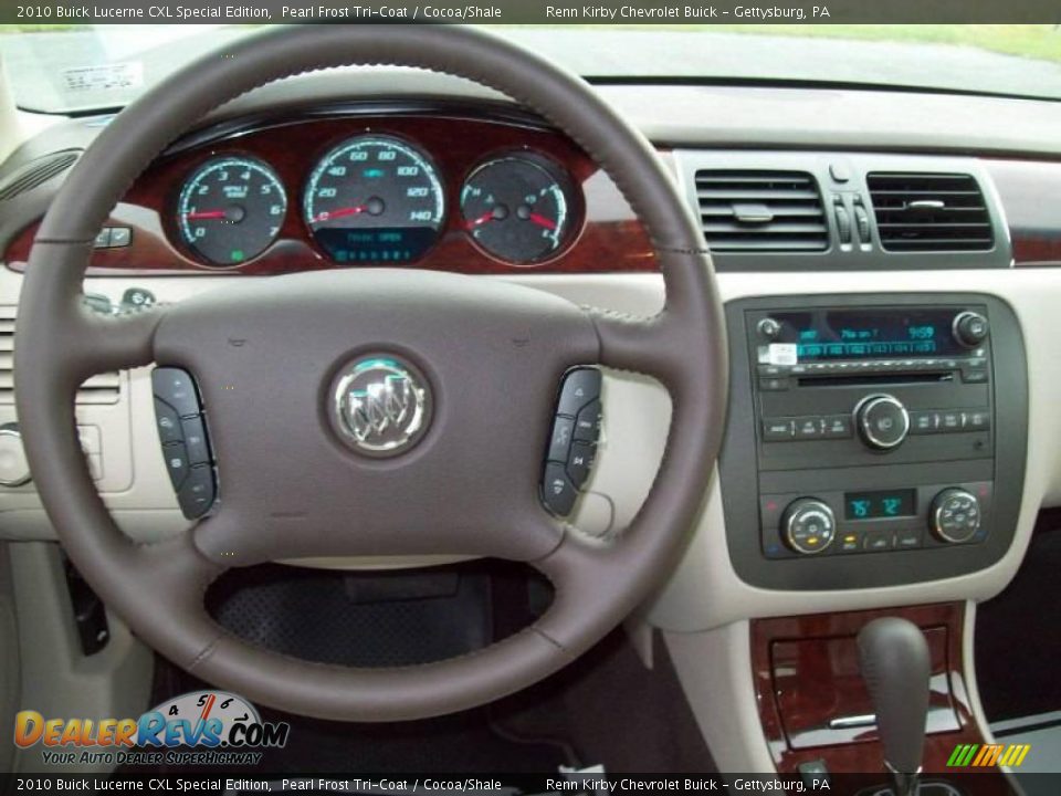 2010 Buick Lucerne CXL Special Edition Pearl Frost Tri-Coat / Cocoa/Shale Photo #15
