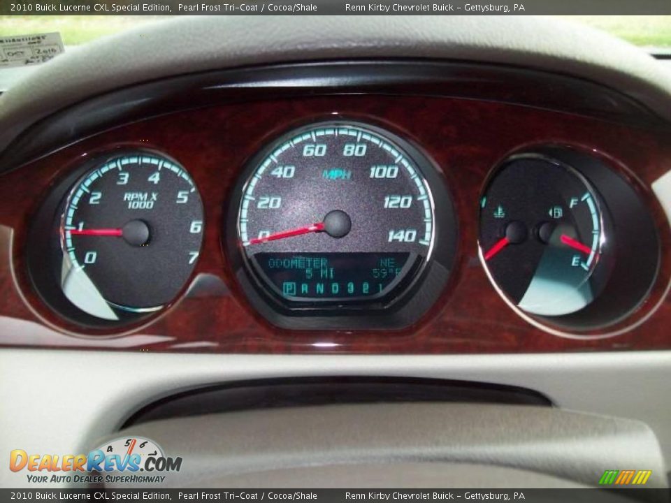 2010 Buick Lucerne CXL Special Edition Pearl Frost Tri-Coat / Cocoa/Shale Photo #16