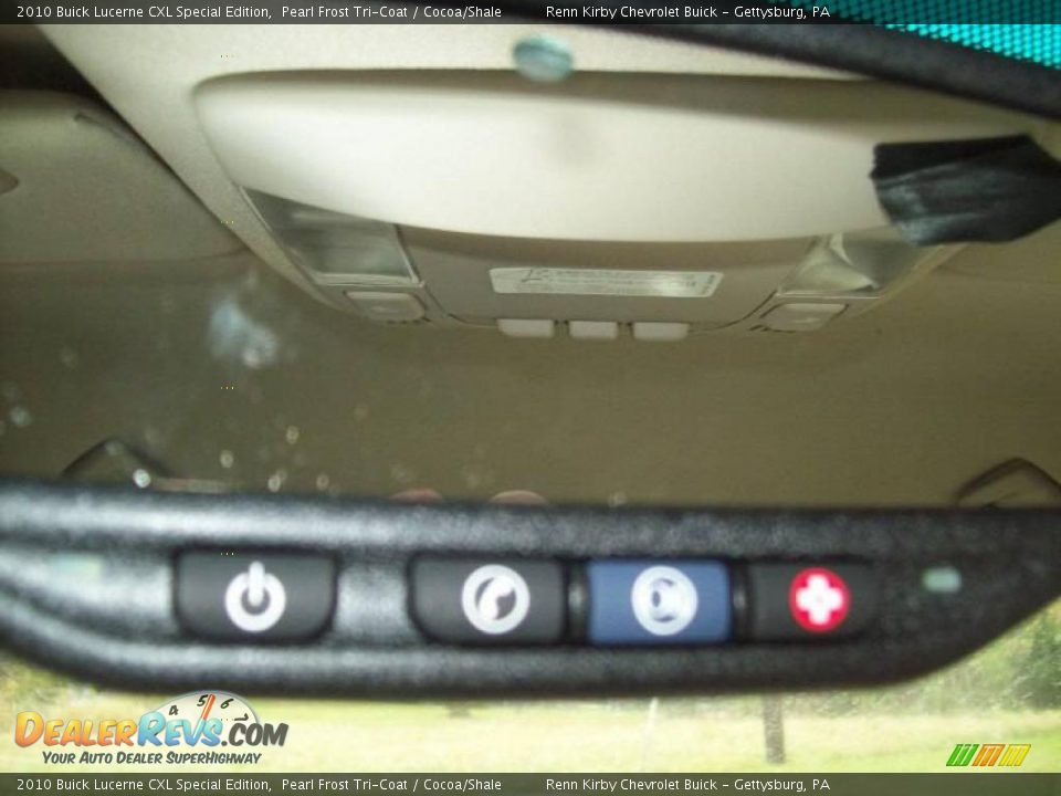 2010 Buick Lucerne CXL Special Edition Pearl Frost Tri-Coat / Cocoa/Shale Photo #22