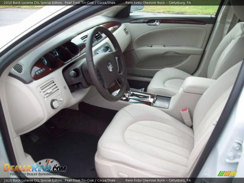 2010 Buick Lucerne CXL Special Edition Pearl Frost Tri-Coat / Cocoa/Shale Photo #23