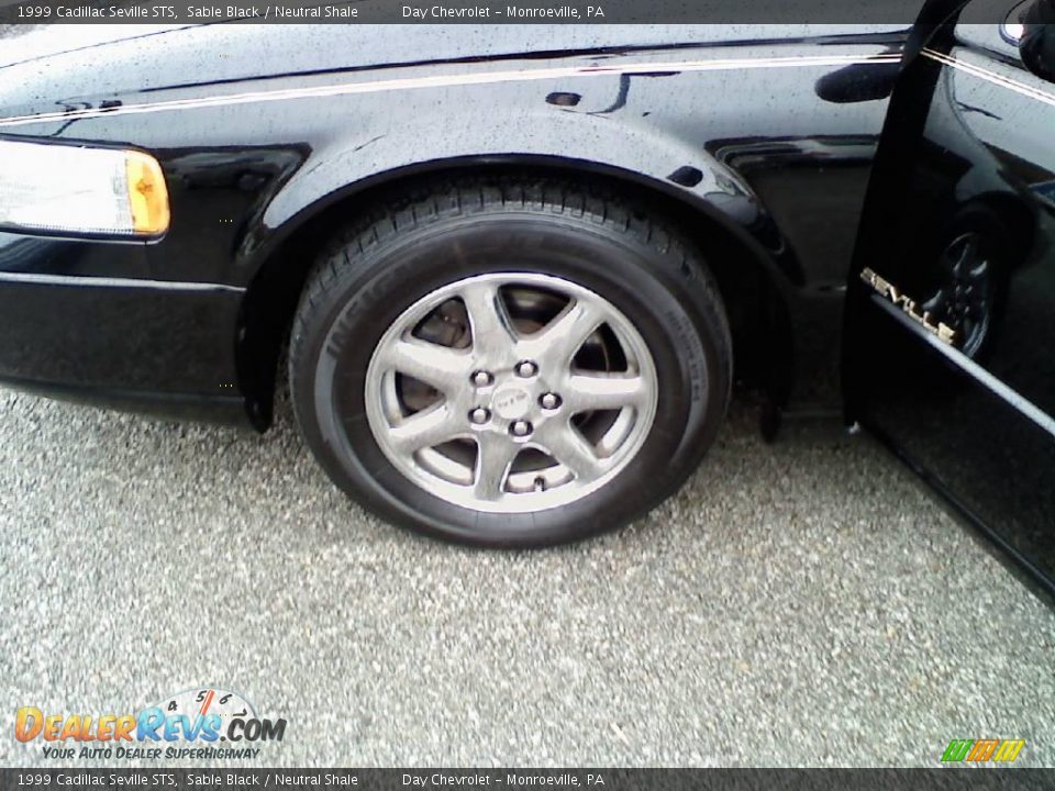 1999 Cadillac Seville STS Sable Black / Neutral Shale Photo #16