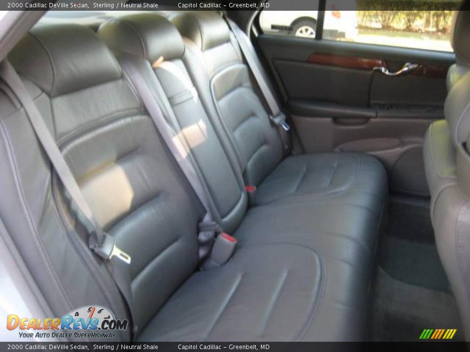 2000 Cadillac DeVille Sedan Sterling / Neutral Shale Photo #13