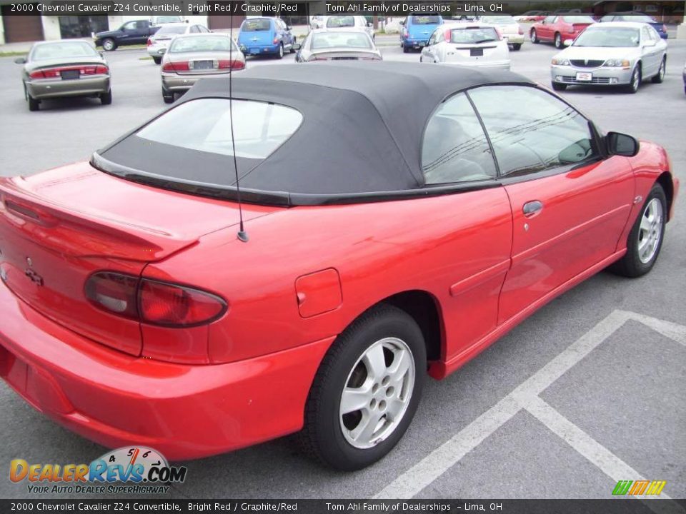 2000 Chevrolet Cavalier Z24 Convertible Bright Red / Graphite/Red Photo #5