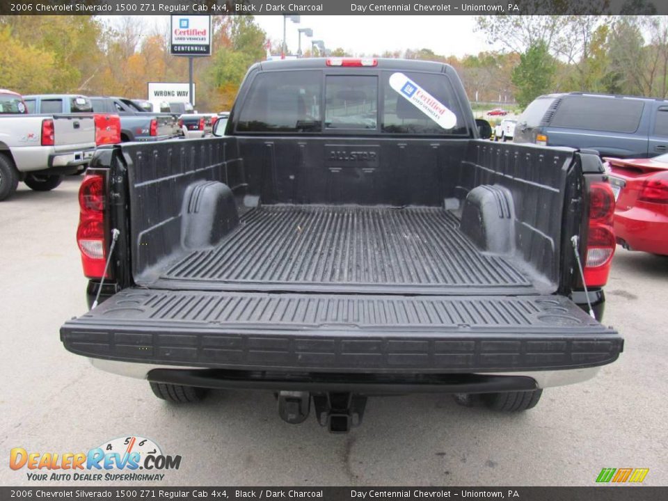 2006 Chevrolet Silverado 1500 Z71 Regular Cab 4x4 Black / Dark Charcoal Photo #6