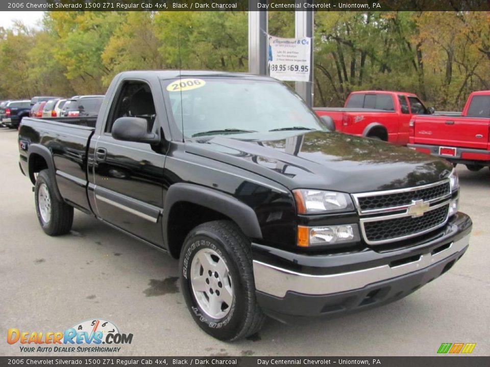 2006 Chevrolet Silverado 1500 Z71 Regular Cab 4x4 Black / Dark Charcoal Photo #7