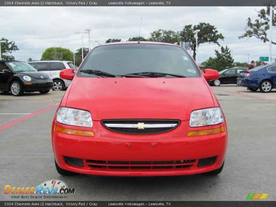 2004 Chevrolet Aveo LS Hatchback Victory Red / Gray Photo #8