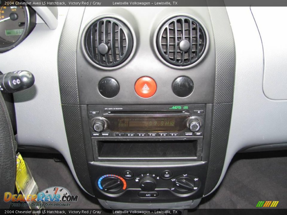 2004 Chevrolet Aveo LS Hatchback Victory Red / Gray Photo #15