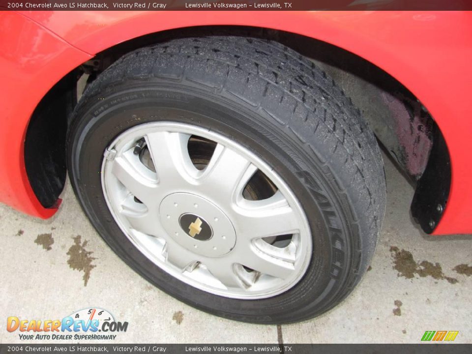 2004 Chevrolet Aveo LS Hatchback Victory Red / Gray Photo #19
