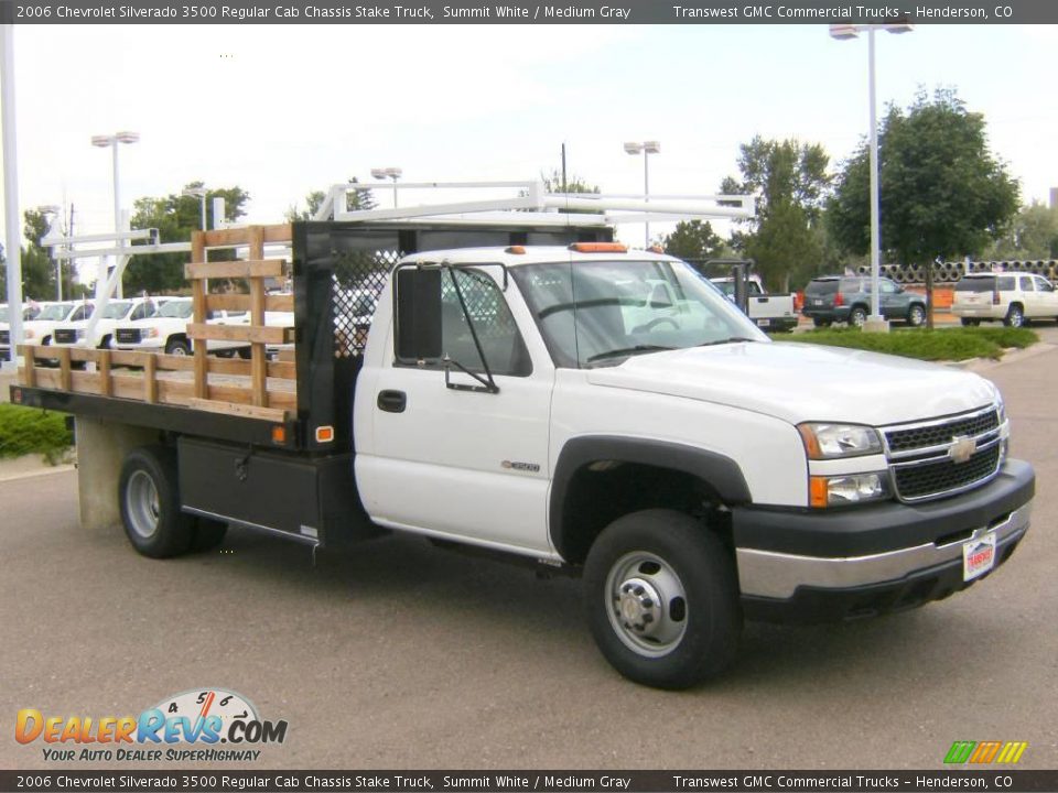 2006 Chevrolet Silverado 3500 Regular Cab Chassis Stake Truck Summit White / Medium Gray Photo #1