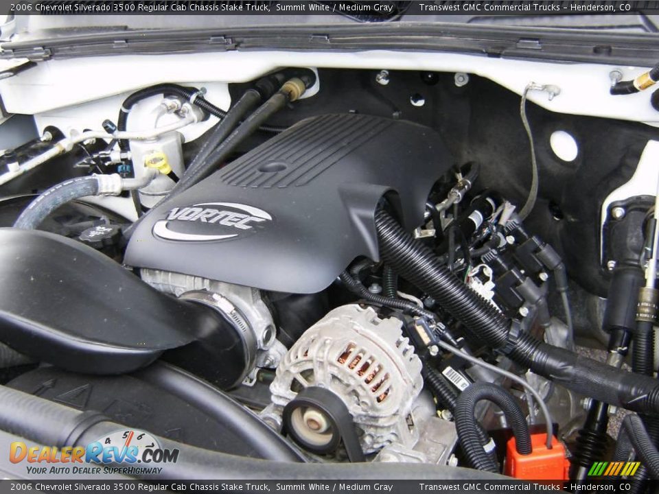 2006 Chevrolet Silverado 3500 Regular Cab Chassis Stake Truck Summit White / Medium Gray Photo #13