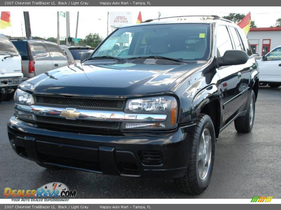 2007 Chevrolet TrailBlazer LS Black / Light Gray Photo #5