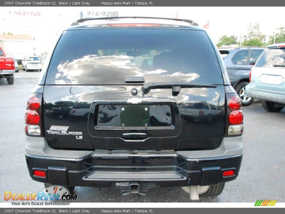 2007 Chevrolet TrailBlazer LS Black / Light Gray Photo #8