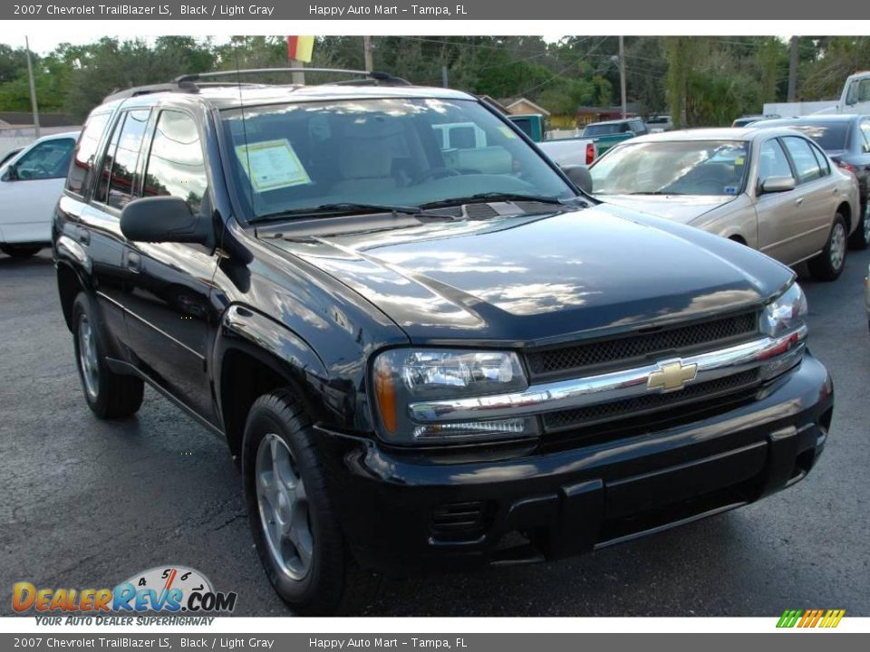 2007 Chevrolet TrailBlazer LS Black / Light Gray Photo #10