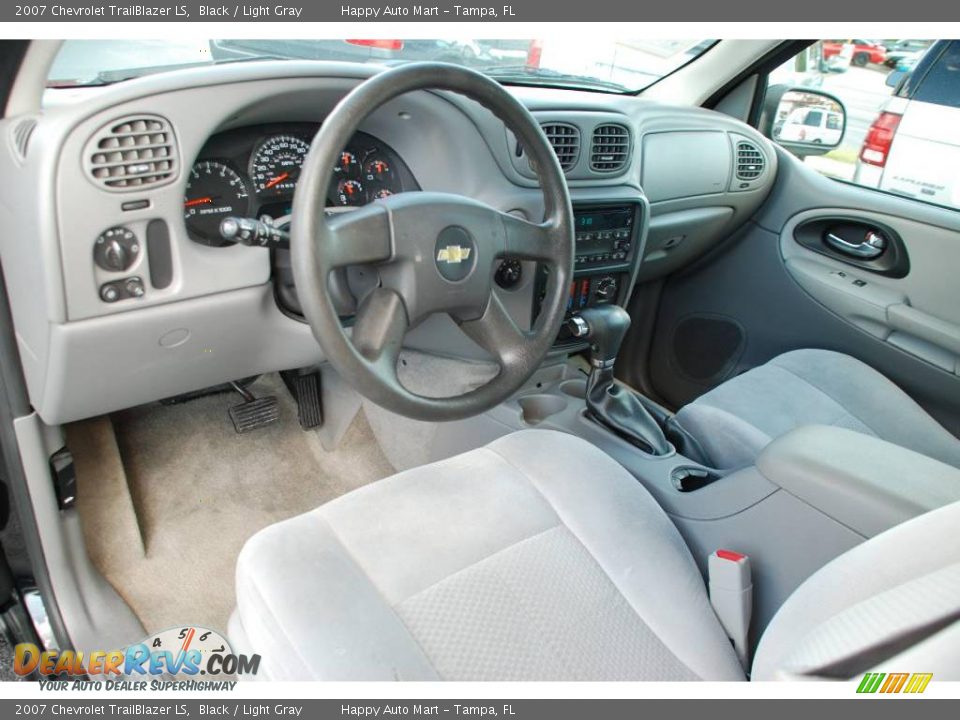 2007 Chevrolet TrailBlazer LS Black / Light Gray Photo #13