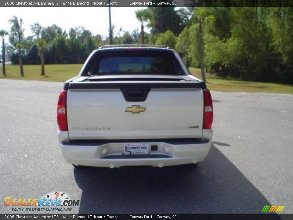 2008 Chevrolet Avalanche LTZ White Diamond Tricoat / Ebony Photo #6