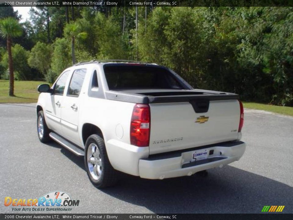 2008 Chevrolet Avalanche LTZ White Diamond Tricoat / Ebony Photo #7
