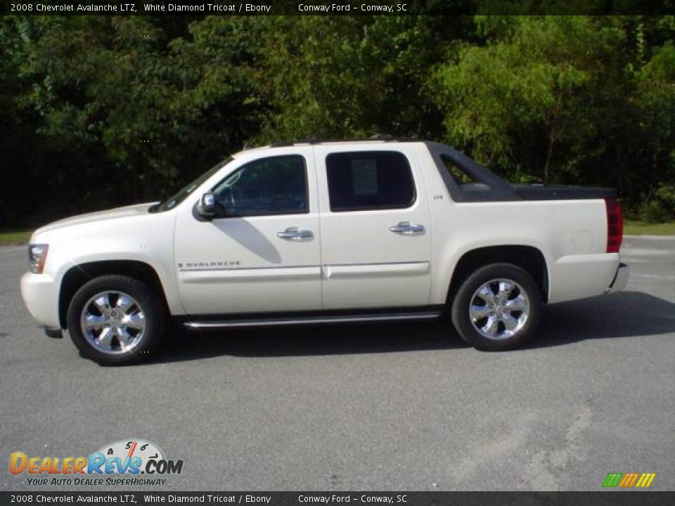 2008 Chevrolet Avalanche LTZ White Diamond Tricoat / Ebony Photo #8