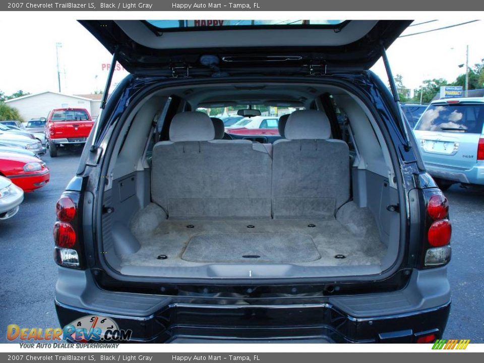 2007 Chevrolet TrailBlazer LS Black / Light Gray Photo #24