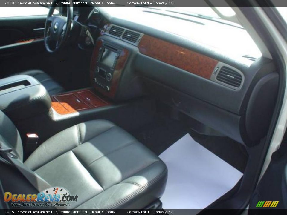 2008 Chevrolet Avalanche LTZ White Diamond Tricoat / Ebony Photo #21