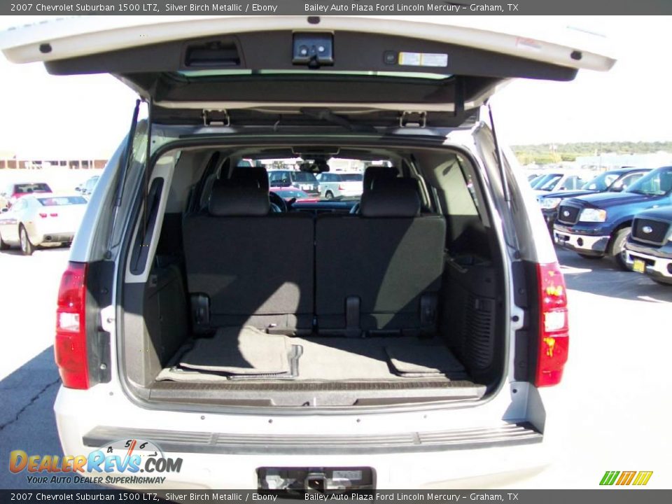 2007 Chevrolet Suburban 1500 LTZ Silver Birch Metallic / Ebony Photo #9