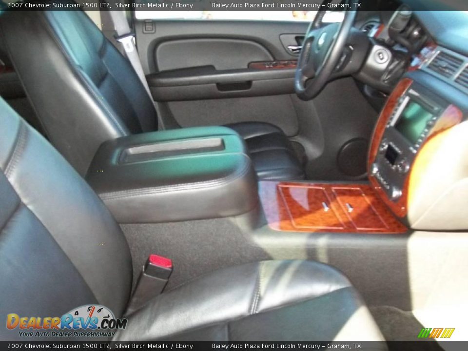 2007 Chevrolet Suburban 1500 LTZ Silver Birch Metallic / Ebony Photo #10