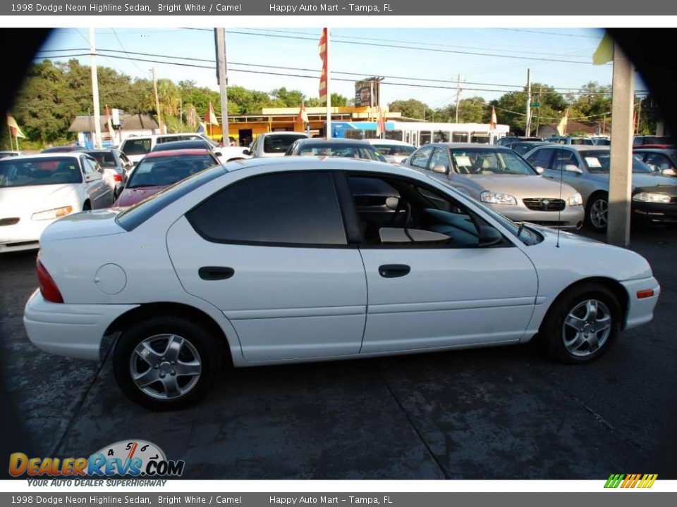 1998 Dodge Neon Highline Sedan Bright White / Camel Photo #5