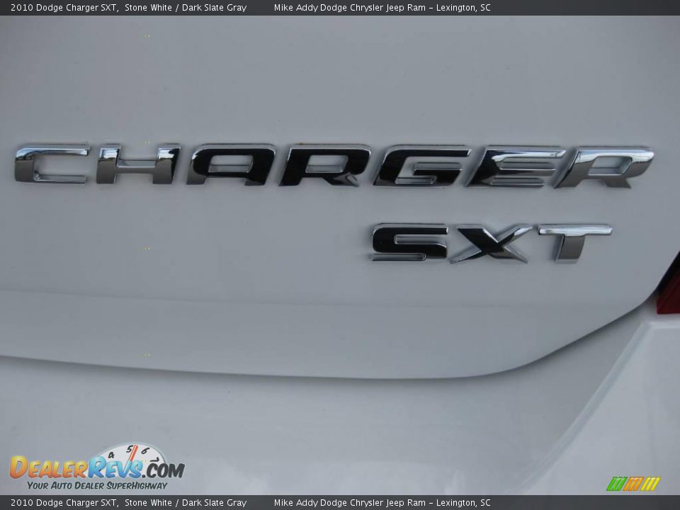 2010 Dodge Charger SXT Stone White / Dark Slate Gray Photo #7