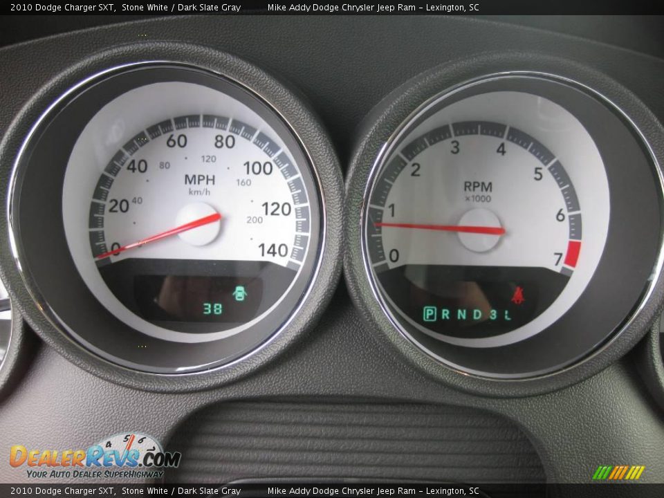 2010 Dodge Charger SXT Stone White / Dark Slate Gray Photo #11
