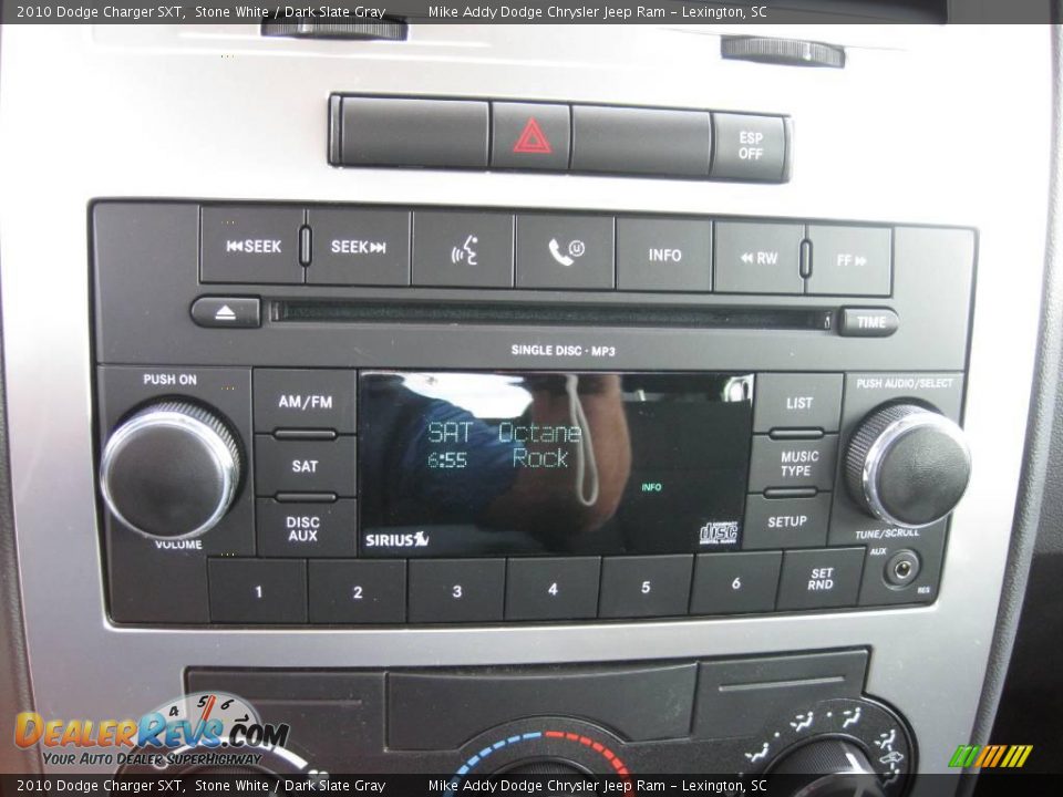 2010 Dodge Charger SXT Stone White / Dark Slate Gray Photo #12