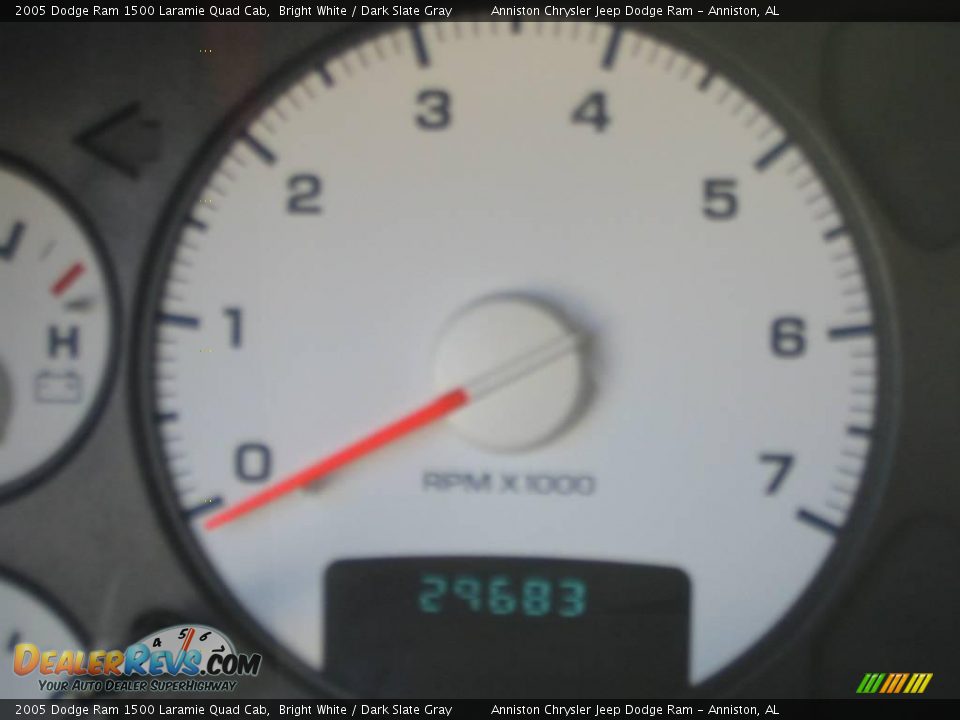 2005 Dodge Ram 1500 Laramie Quad Cab Bright White / Dark Slate Gray Photo #4