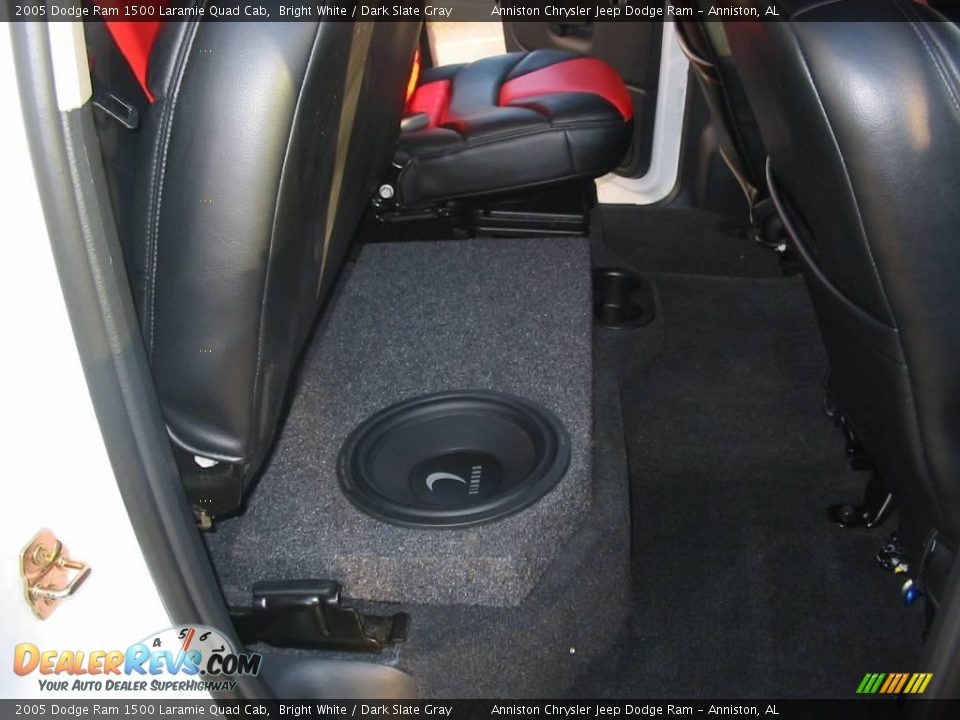 2005 Dodge Ram 1500 Laramie Quad Cab Bright White / Dark Slate Gray Photo #19