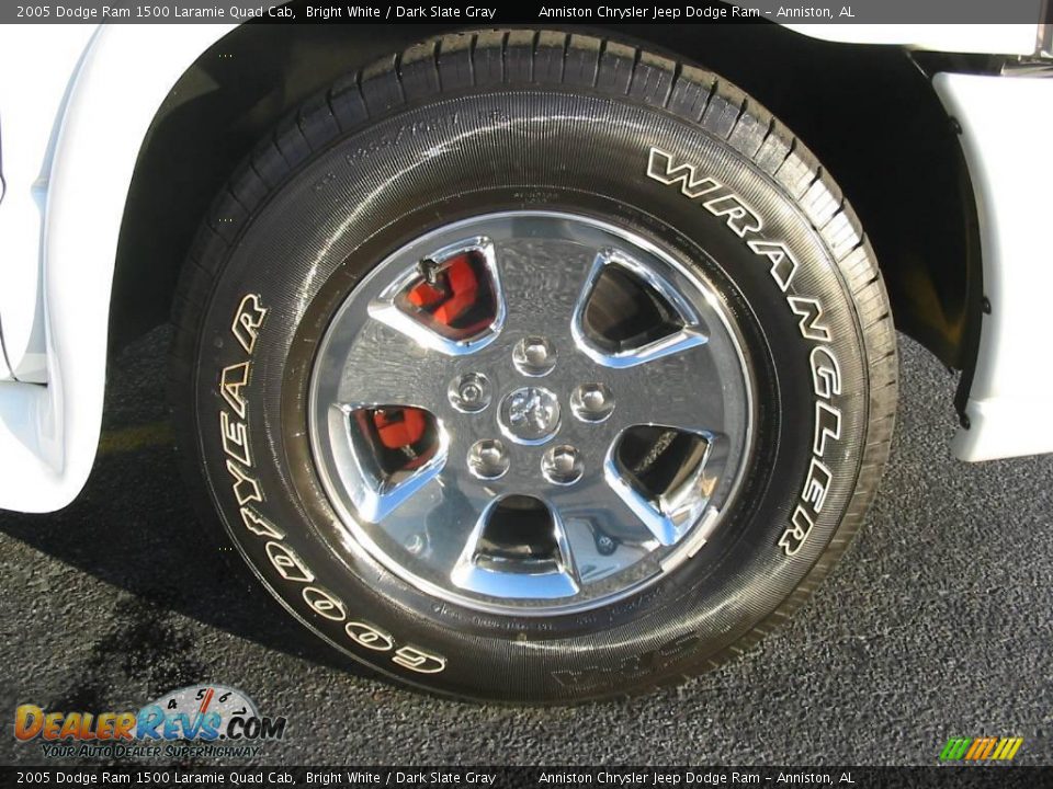 2005 Dodge Ram 1500 Laramie Quad Cab Bright White / Dark Slate Gray Photo #23