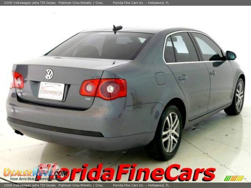 2006 Volkswagen Jetta TDI Sedan Platinum Grey Metallic / Grey Photo #2