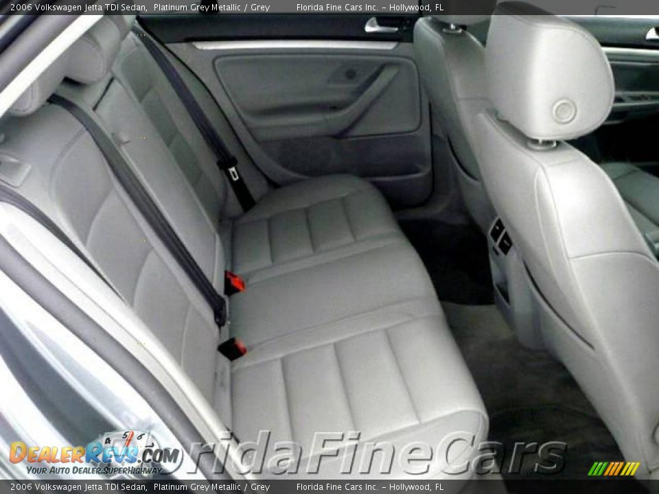 2006 Volkswagen Jetta TDI Sedan Platinum Grey Metallic / Grey Photo #15