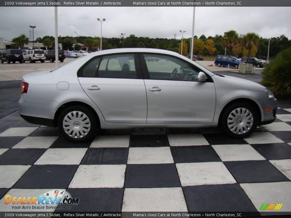 2009 Volkswagen Jetta S Sedan Reflex Silver Metallic / Anthracite Photo #5
