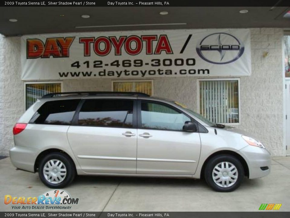 2009 Toyota Sienna LE Silver Shadow Pearl / Stone Photo #1