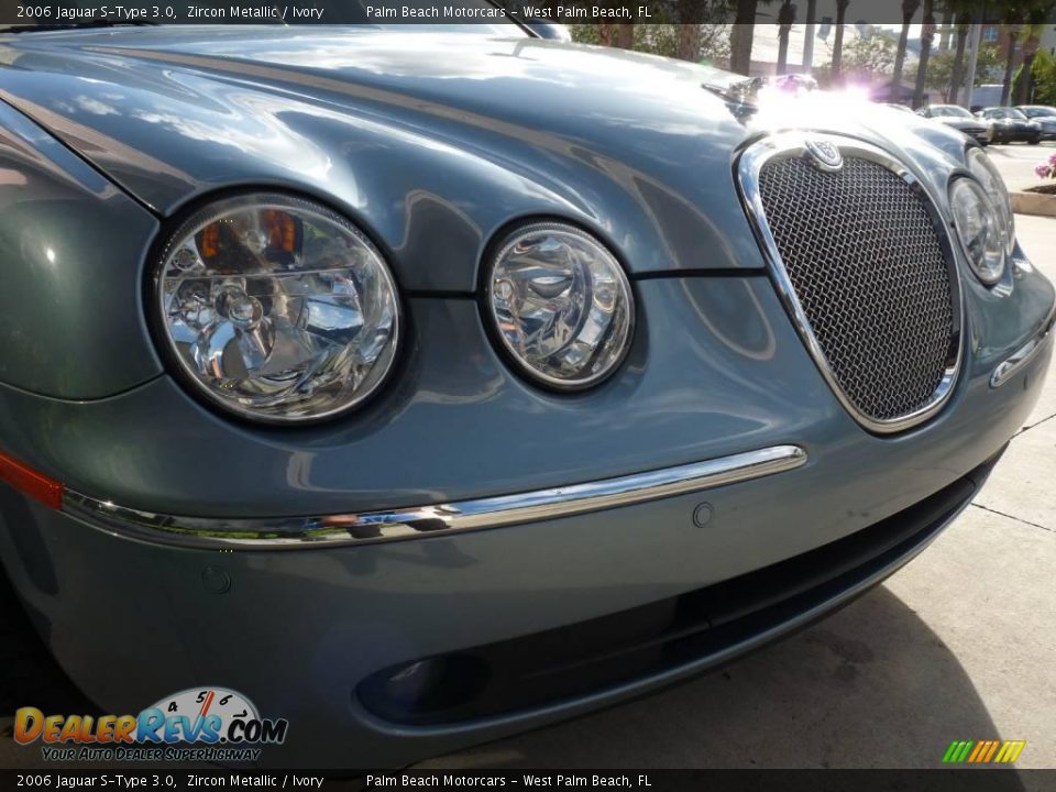 2006 Jaguar S-Type 3.0 Zircon Metallic / Ivory Photo #9