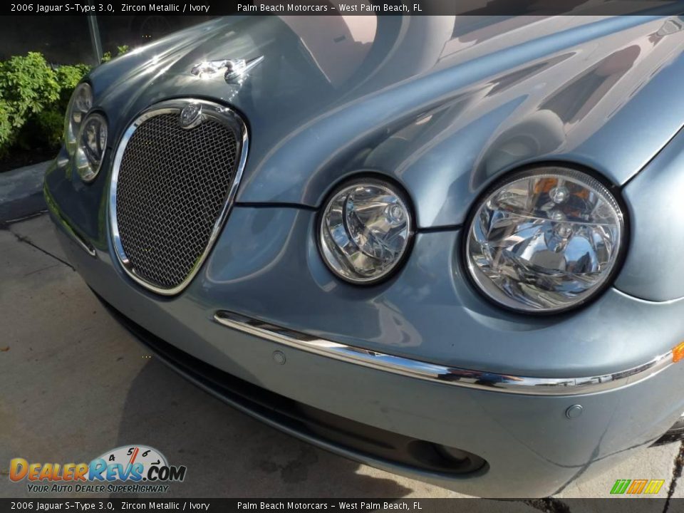 2006 Jaguar S-Type 3.0 Zircon Metallic / Ivory Photo #10